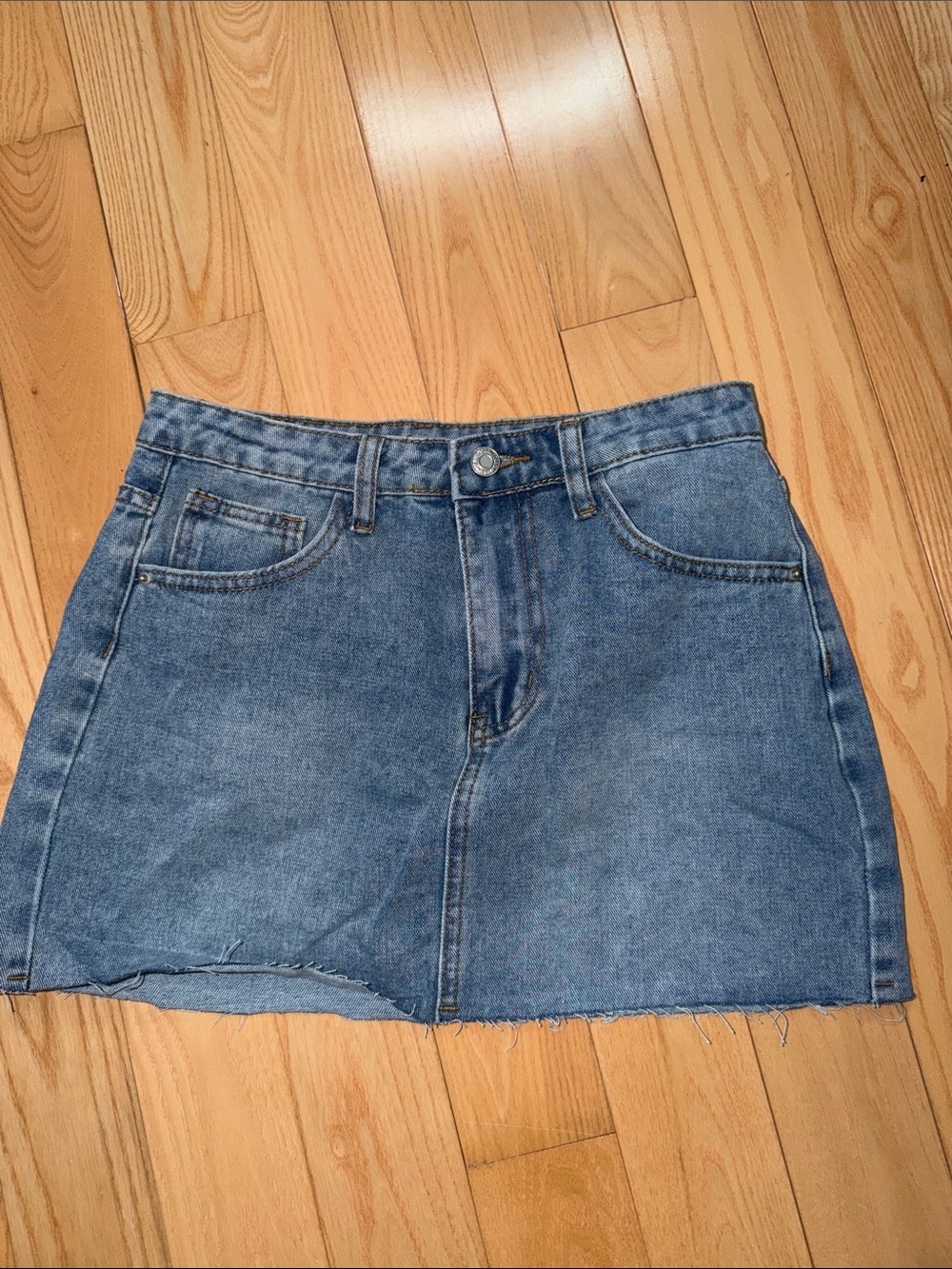 Cute denim skirt